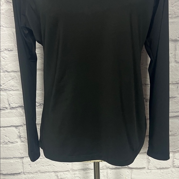 Hurley Women's Black Long Sleeve Rash Guard - Picture 4 of 8